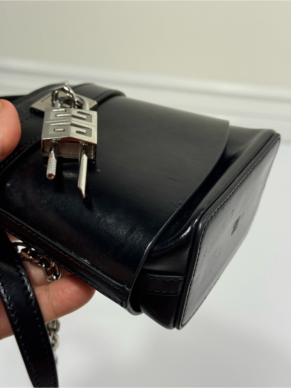 Givenchy Mini Shark Lock Bucket Bag - Picture 14 of 16